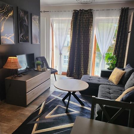 Moon Apartments พอซนาน ภายนอก รูปภาพ