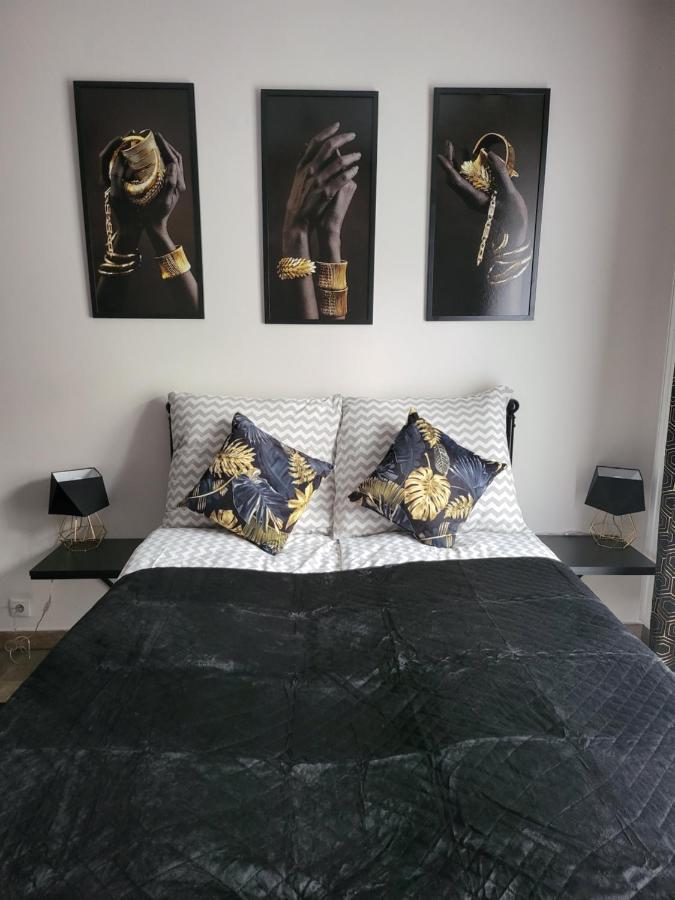 Moon Apartments พอซนาน ภายนอก รูปภาพ